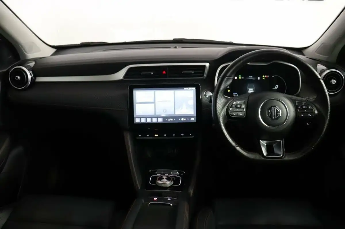 2022-mg-zs-suv-e-trophy-connect-ev-156ps-long-range-big-7