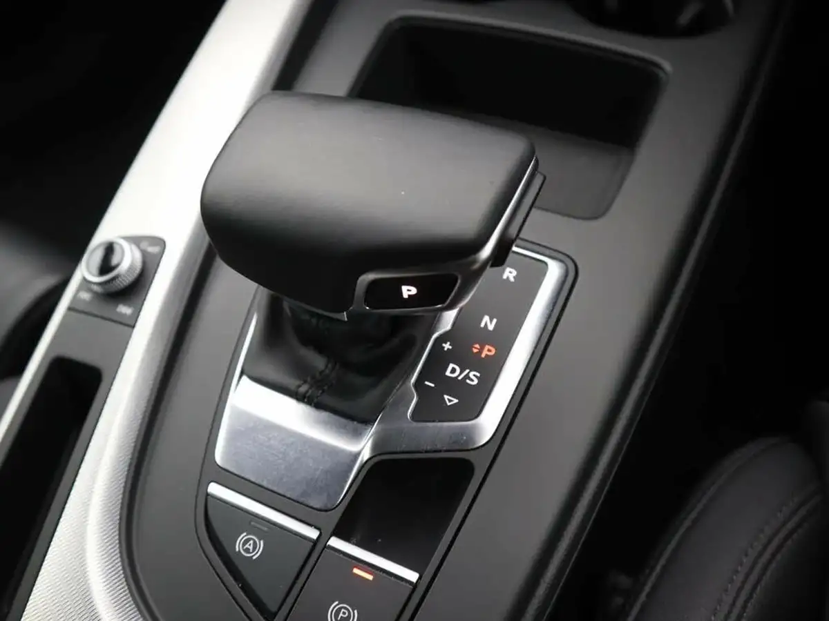 2021-audi-a4-20-35-tdi-sport-edition-big-30