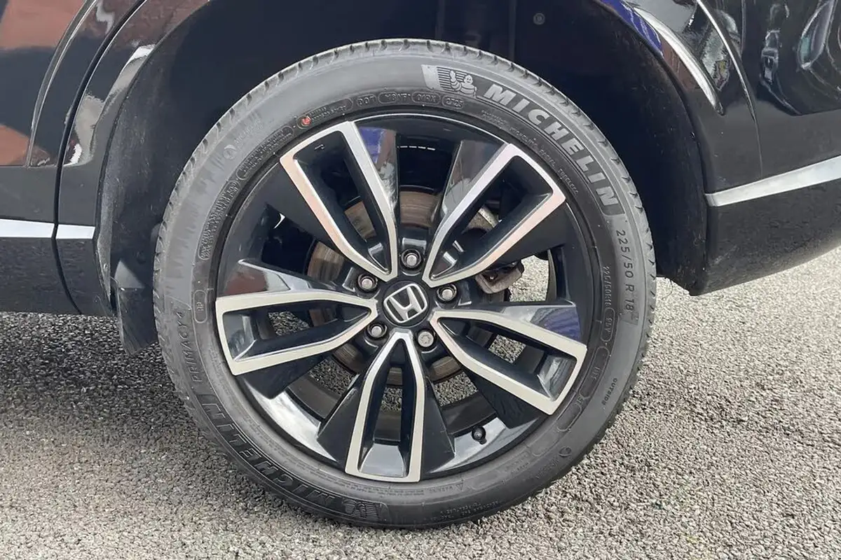 2024-honda-hr-v-15-i-mmd-advance-big-13