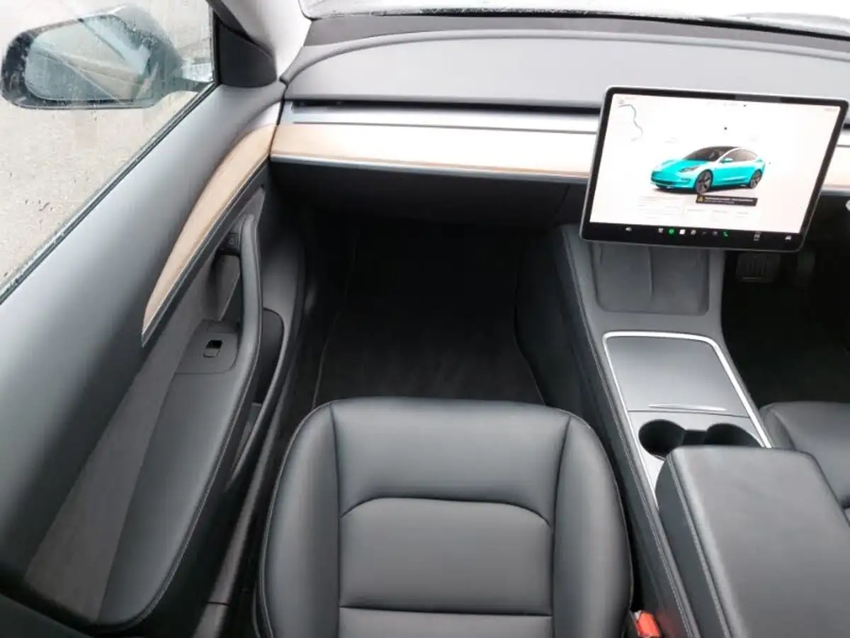 2021-tesla-model-3-e-standard-plus-big-9