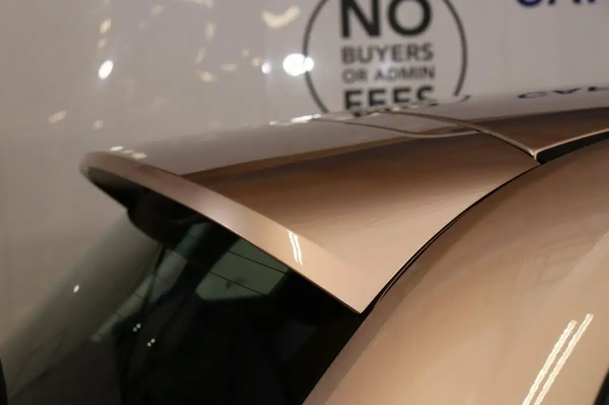 2021-fiat-500-e-icon-big-16