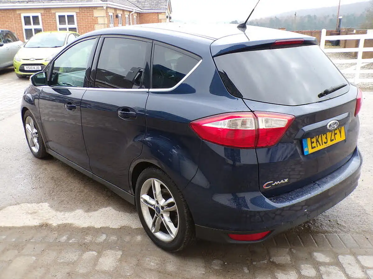 2013-ford-c-max-16tdci-titanium-x-big-4