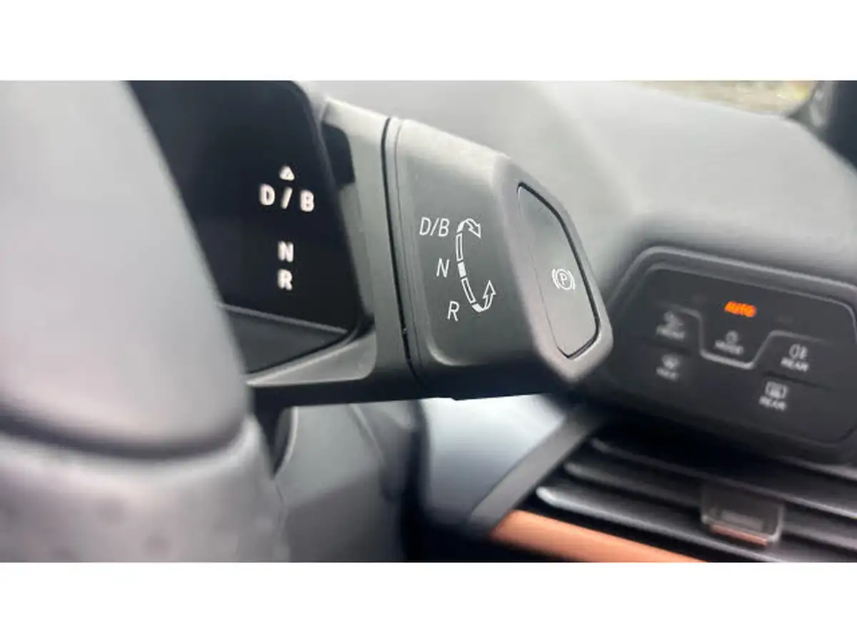 2024-cupra-born-e-v3-230ps-77kwh-e-boost-big-13