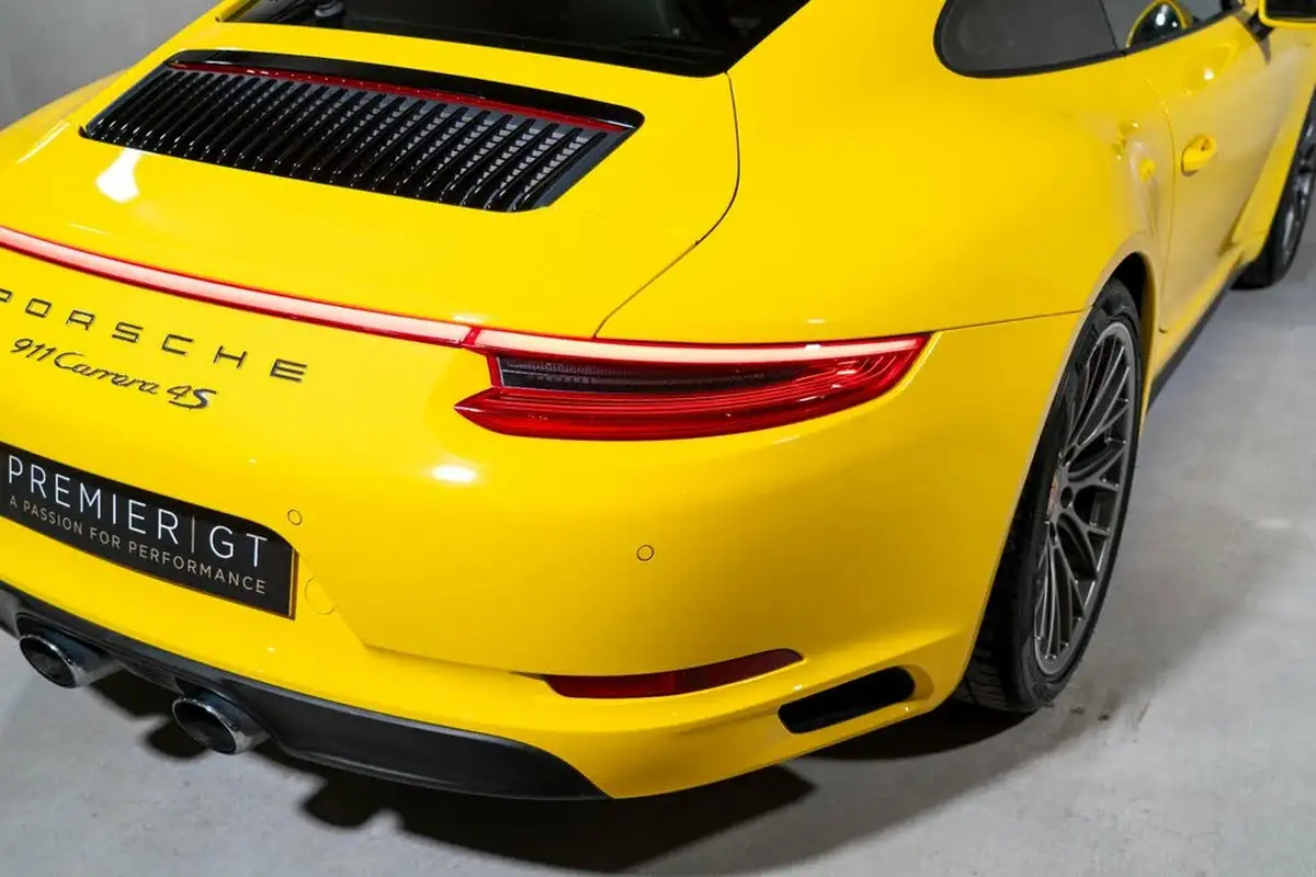 2016-porsche-911-30-carrera-4-s-coupe-pdk-big-13