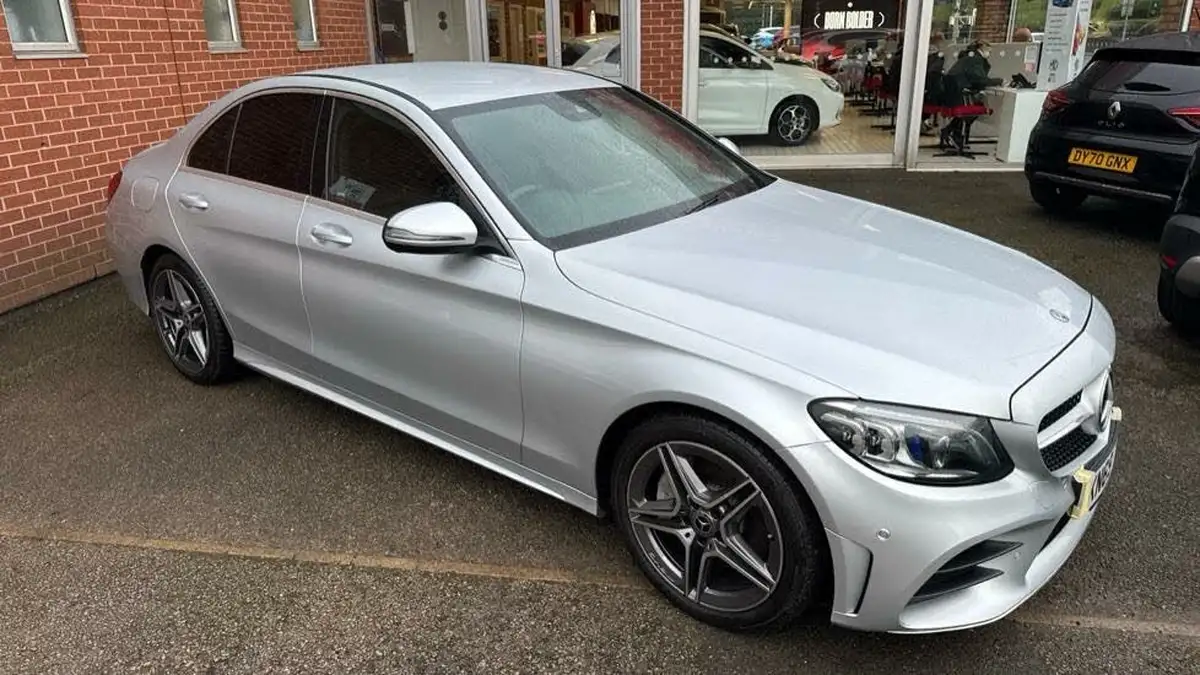 2019-mercedes-benz-c-class-20d-c300d-amg-line-245ps-premiumss-saloon-4d-big-23