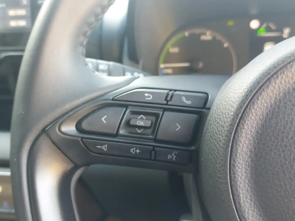 2023-mazda-mazda2-15-pure-big-15