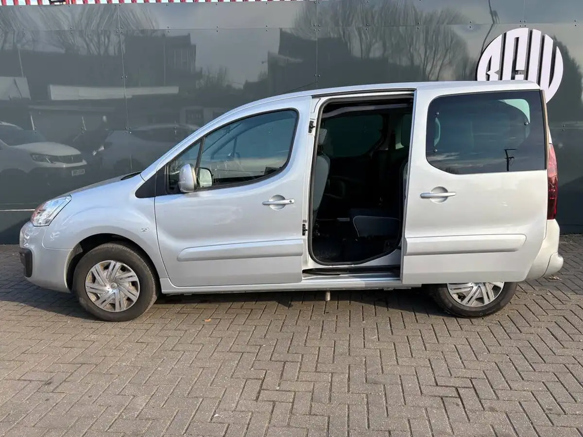 2018-citroen-berlingo-16-vti-multispace-feel-big-11