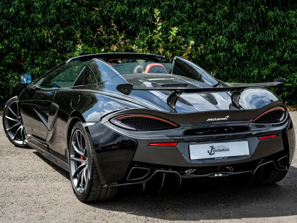 2018-mclaren-570s-38-coupe-big-2