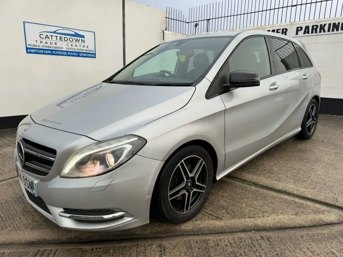 2014-mercedes-benz-b-class-18-cdi-b200-sport-136bhp-7g-dct-big-0