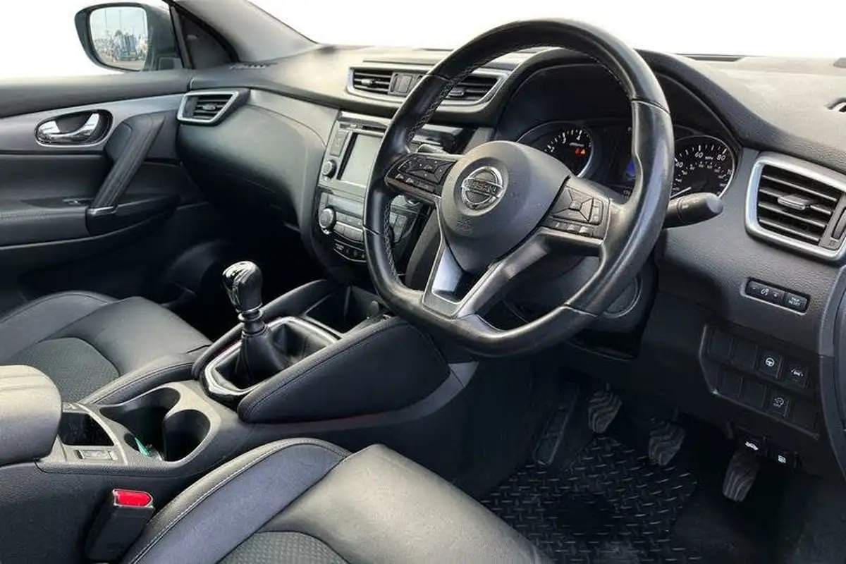 2020-nissan-qashqai-13-dig-t-tekna-140ps-big-8