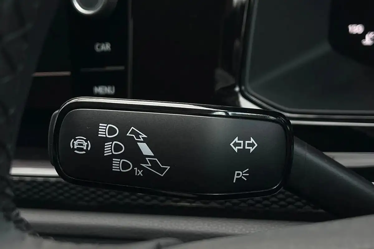 2024-volkswagen-polo-10-tsi-match-big-42