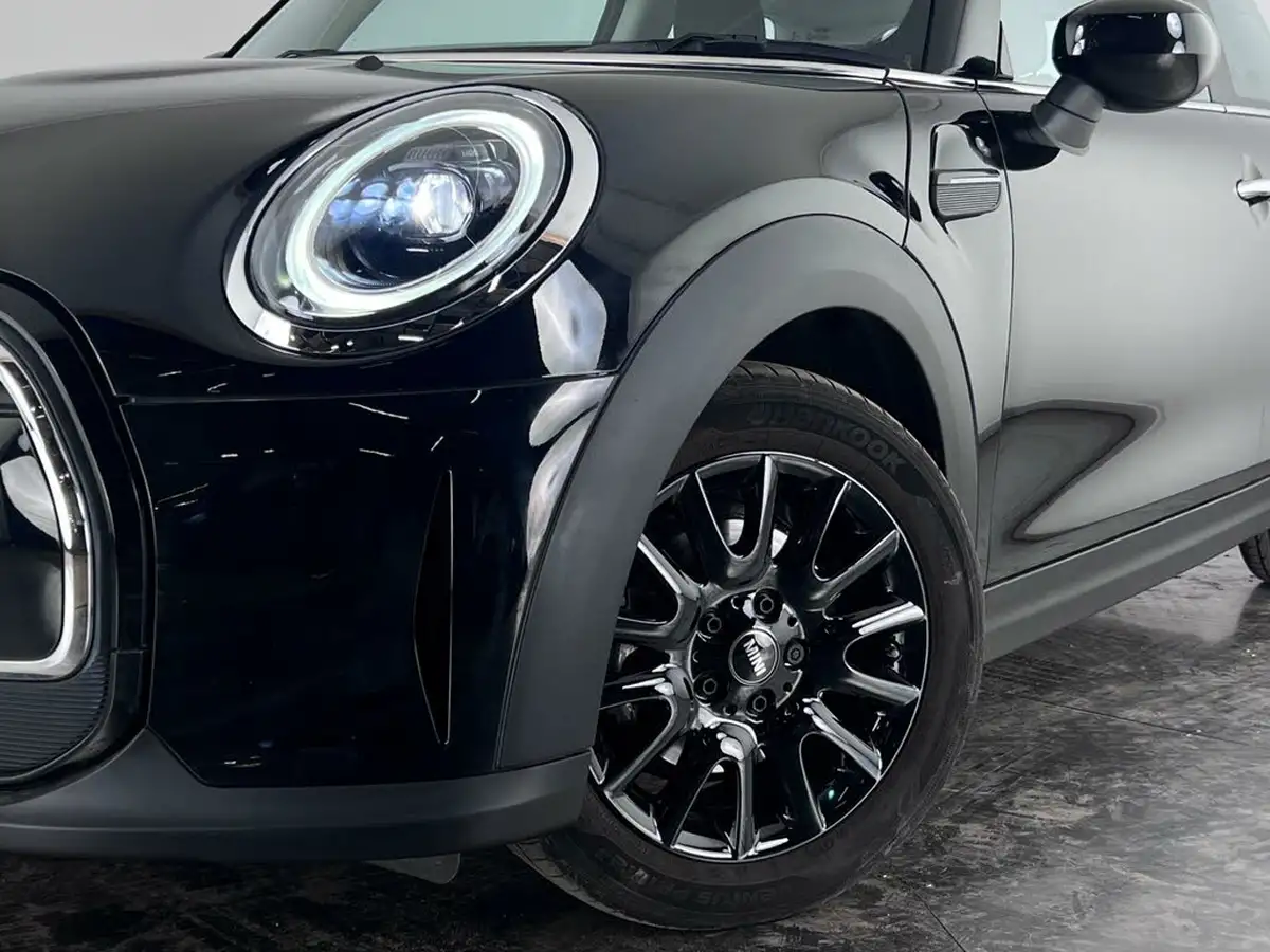 2021-mini-cooper-15-cooper-classic-hatchback-3d-big-45