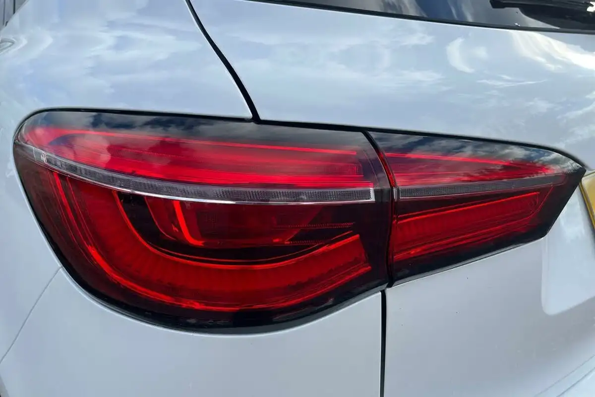 2023-mg-hs-15t-gdi-exclusive-258ps-plug-in-hybrid-auto-big-26