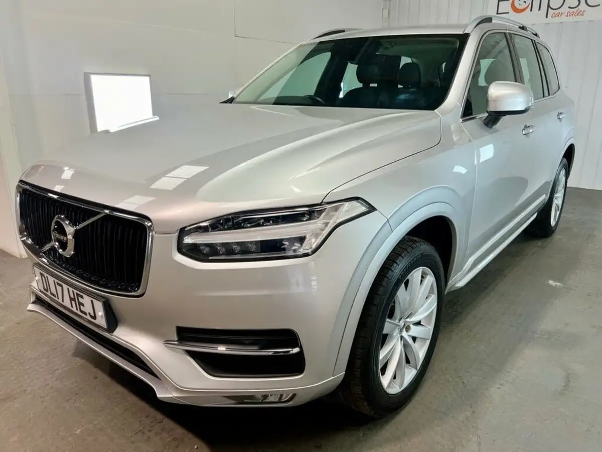 2017-volvo-xc90-20td-d5-momentum-pro-awd-big-2