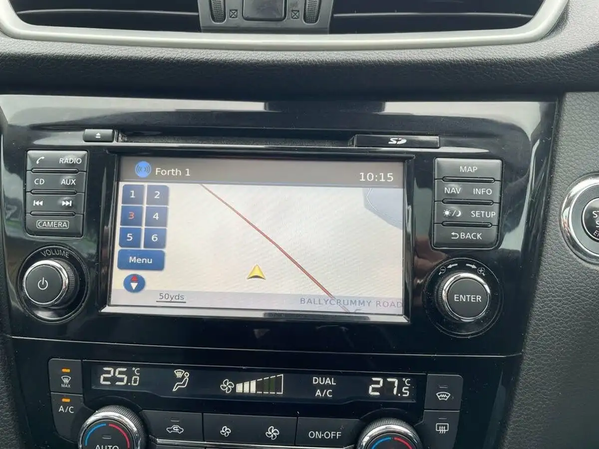 2017-nissan-qashqai-15dci-tekna-big-13