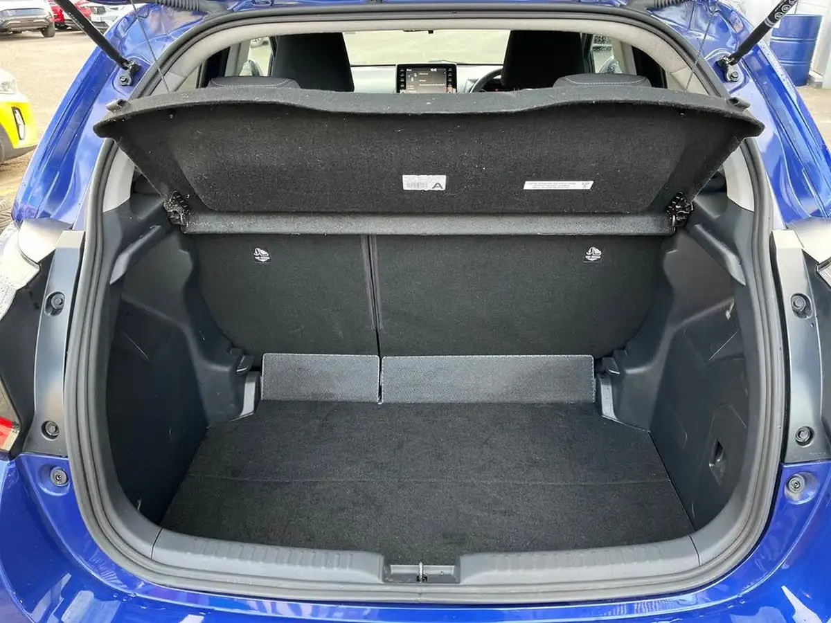 2021-toyota-yaris-15-vvt-i-design-big-26