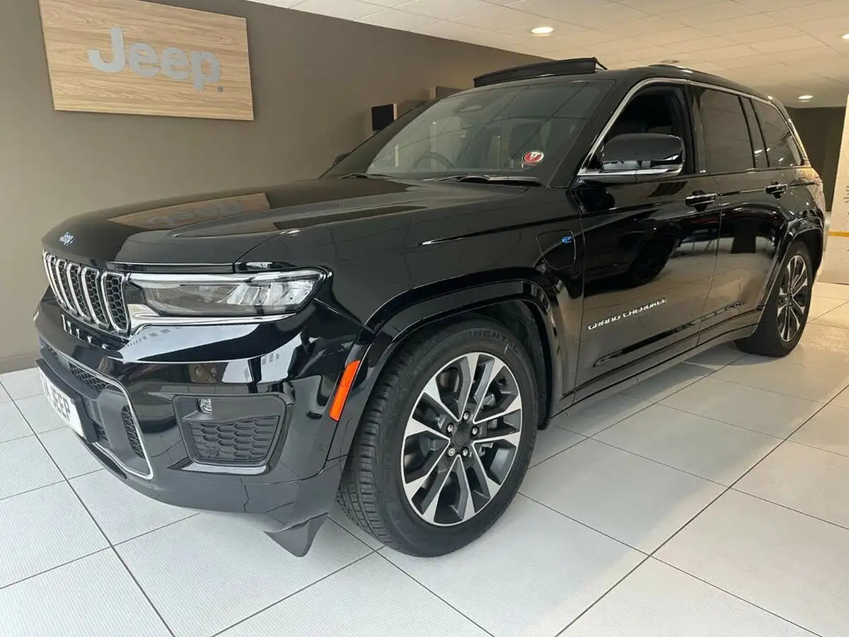 2024-jeep-grand-cherokee-20-gme-overland-big-2