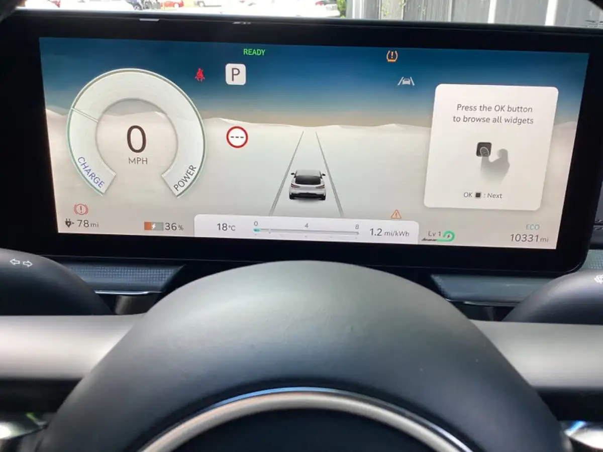 2022-genesis-gv60-e-sport-plus-big-9