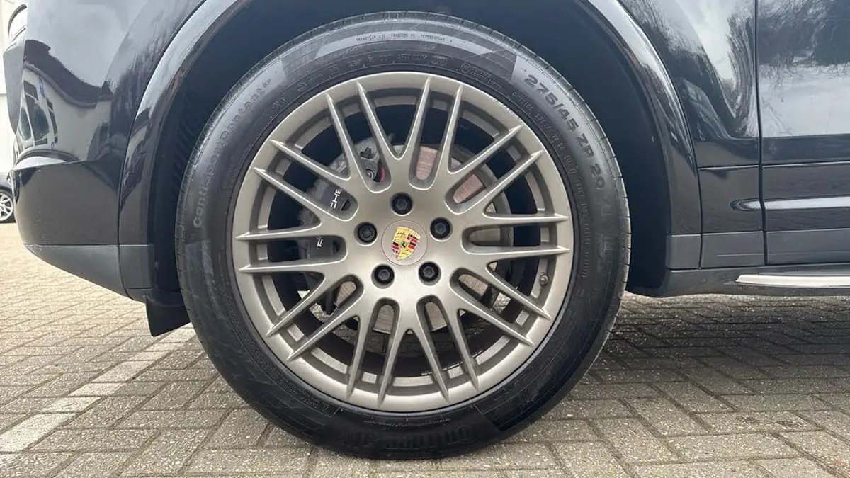 2018-porsche-cayenne-30td-diesel-platinum-edition-big-17