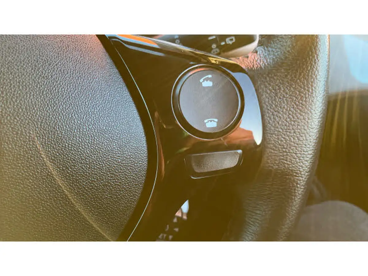 2019-citroen-c1-10-vti-elle-big-31
