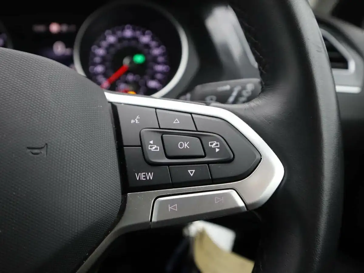 2022-volkswagen-tiguan-20tdi-life-dsg-big-34