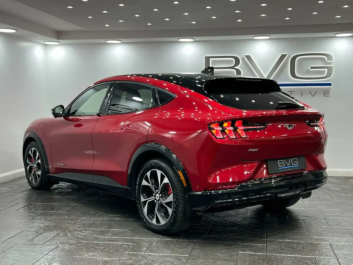 2021-ford-mustang-mach-e-e-extended-range-351ps-88kwh-awd-big-6