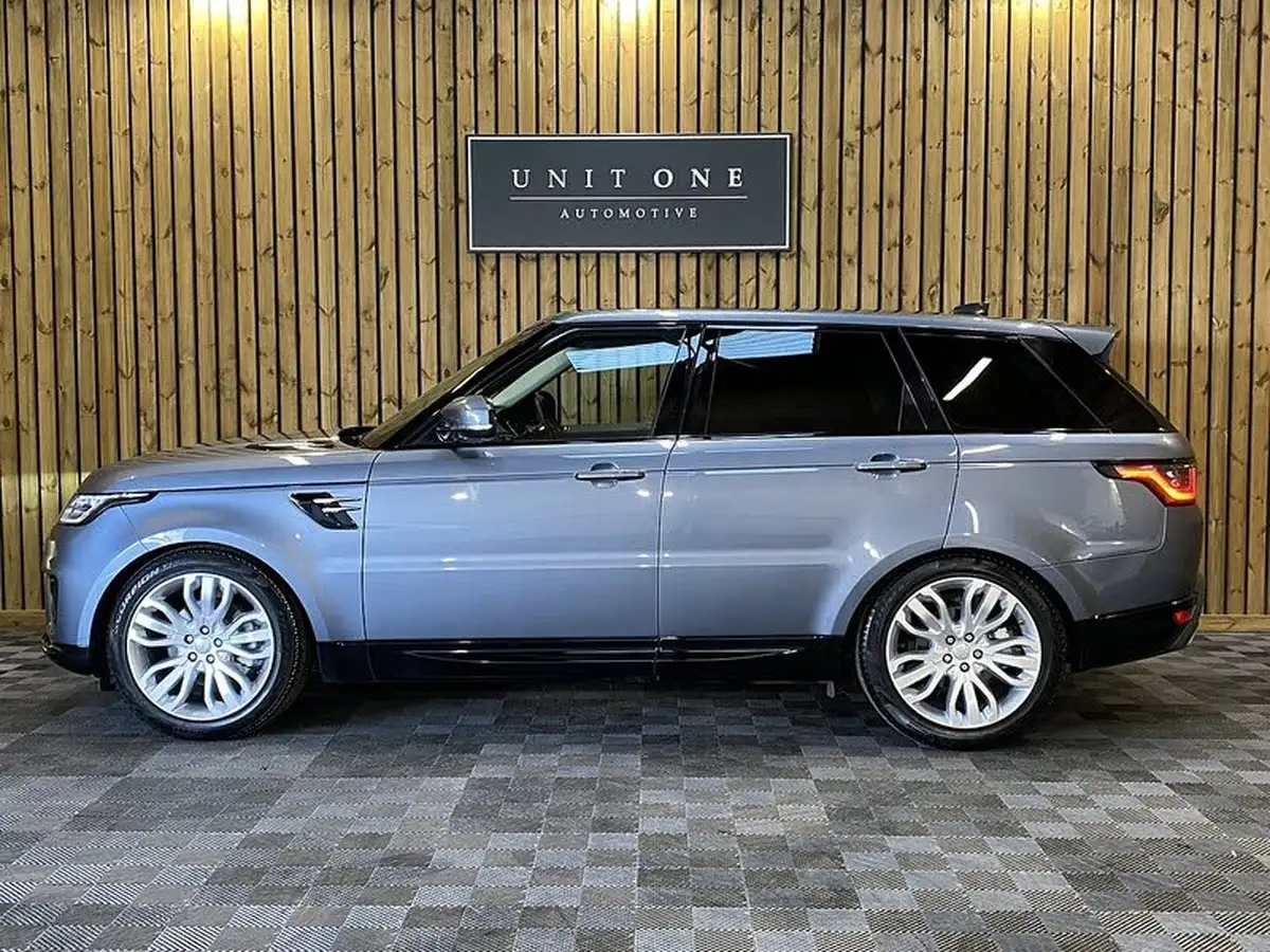 2019-land-rover-range-rover-sport-30-sdv6-hse-big-12