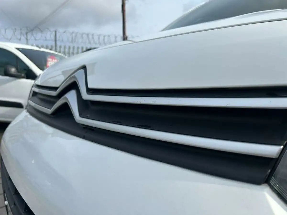 2018-citroen-berlingo-16bluehdi-650-enterprise-big-31