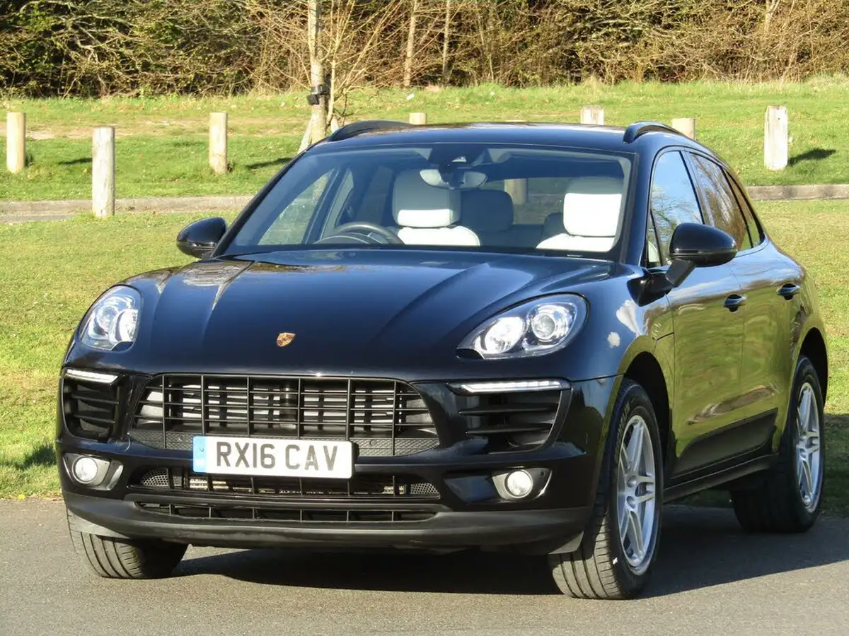 2016-porsche-macan-30td-s-big-18