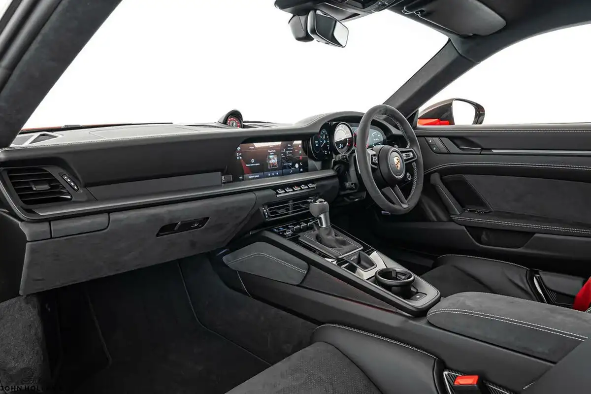 2024-porsche-911-40-gt3-pdk-big-20