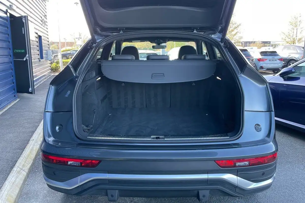2021-audi-q5-20-45-tfsi-s-line-sportback-big-18