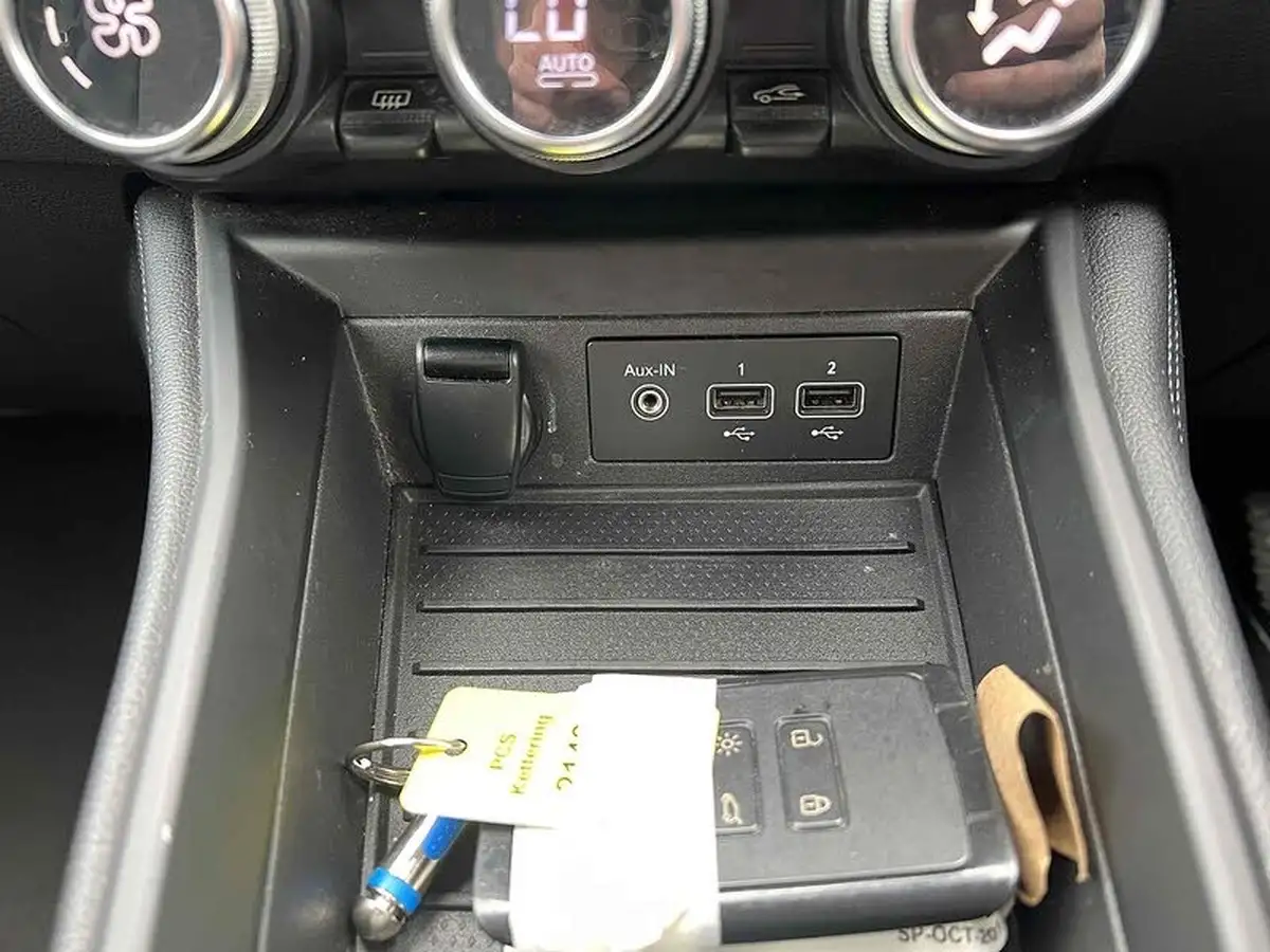 2020-renault-zoe-e-i-gt-line-big-45
