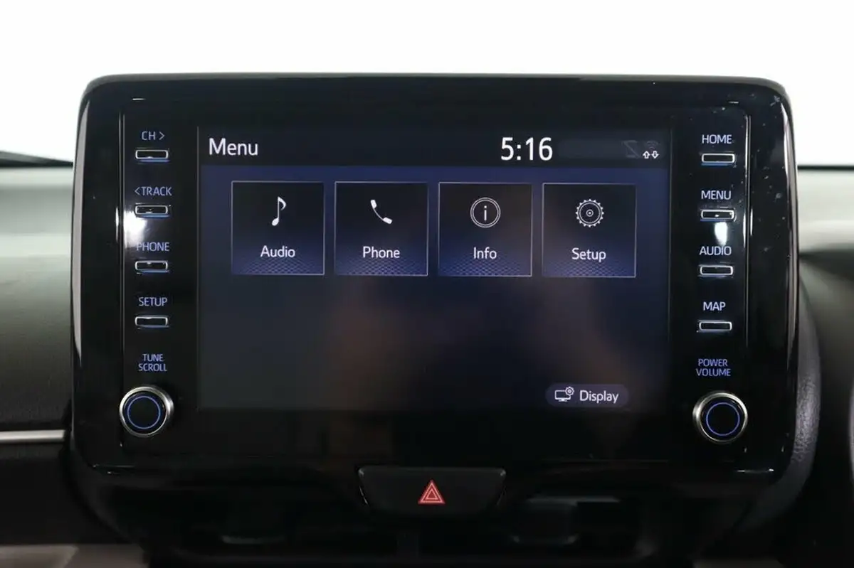 2021-toyota-yaris-15-vvt-i-excel-big-31