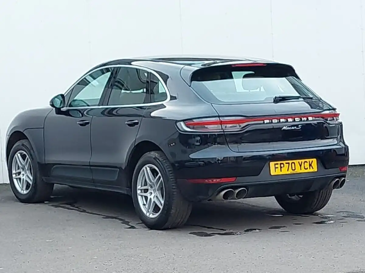 2020-porsche-macan-30-s-big-1