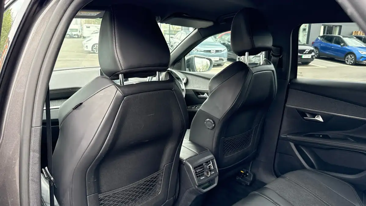 2018-peugeot-3008-suv-15-bluehdi-gt-line-big-13
