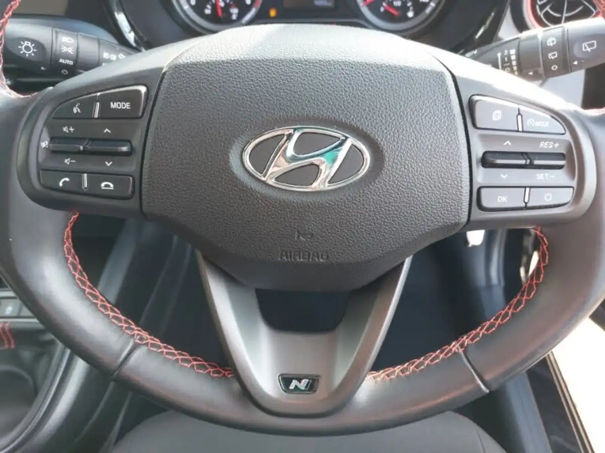 2022-hyundai-i10-10-t-gdi-n-line-big-13