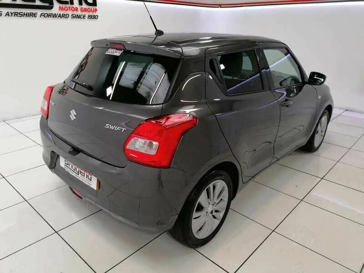 2018-suzuki-swift-10-boosterjet-sz-t-111ps-big-5