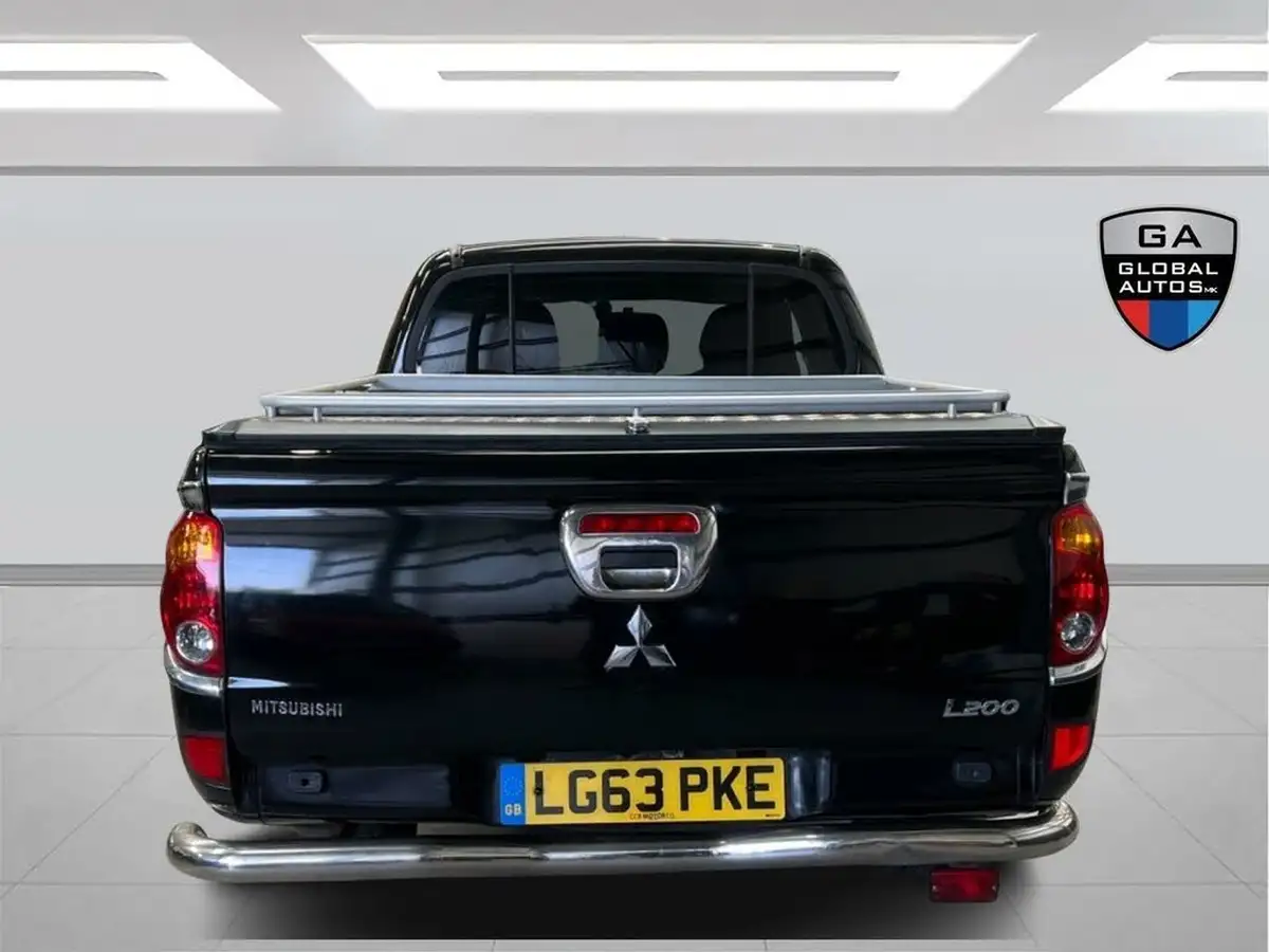 2013-mitsubishi-l200-25td-barbarian-auto-big-15