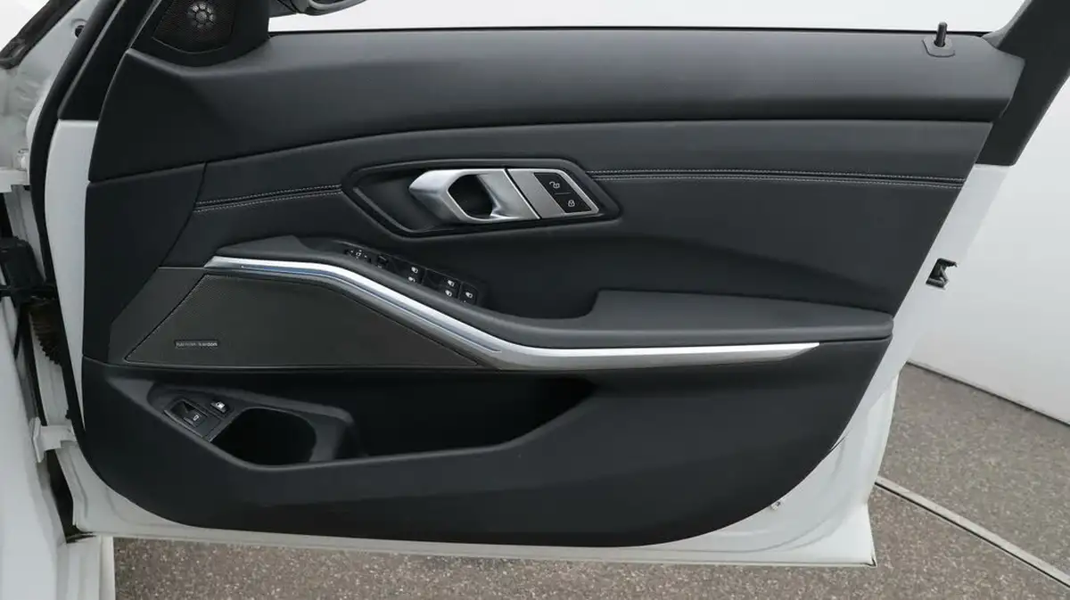 2020-bmw-3-series-20-330e-m-sport-tech-pack-touring-5d-big-15