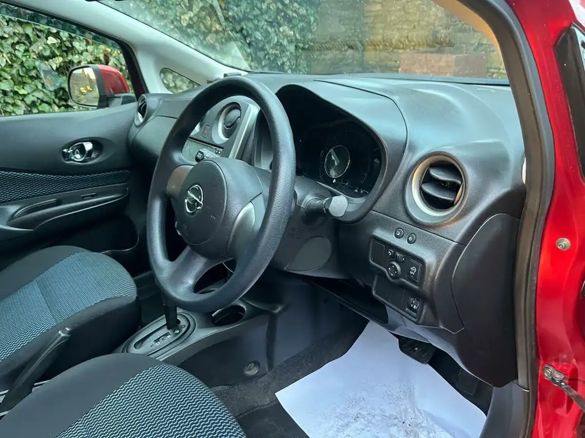 2011-nissan-note-16-acenta-auto-big-21