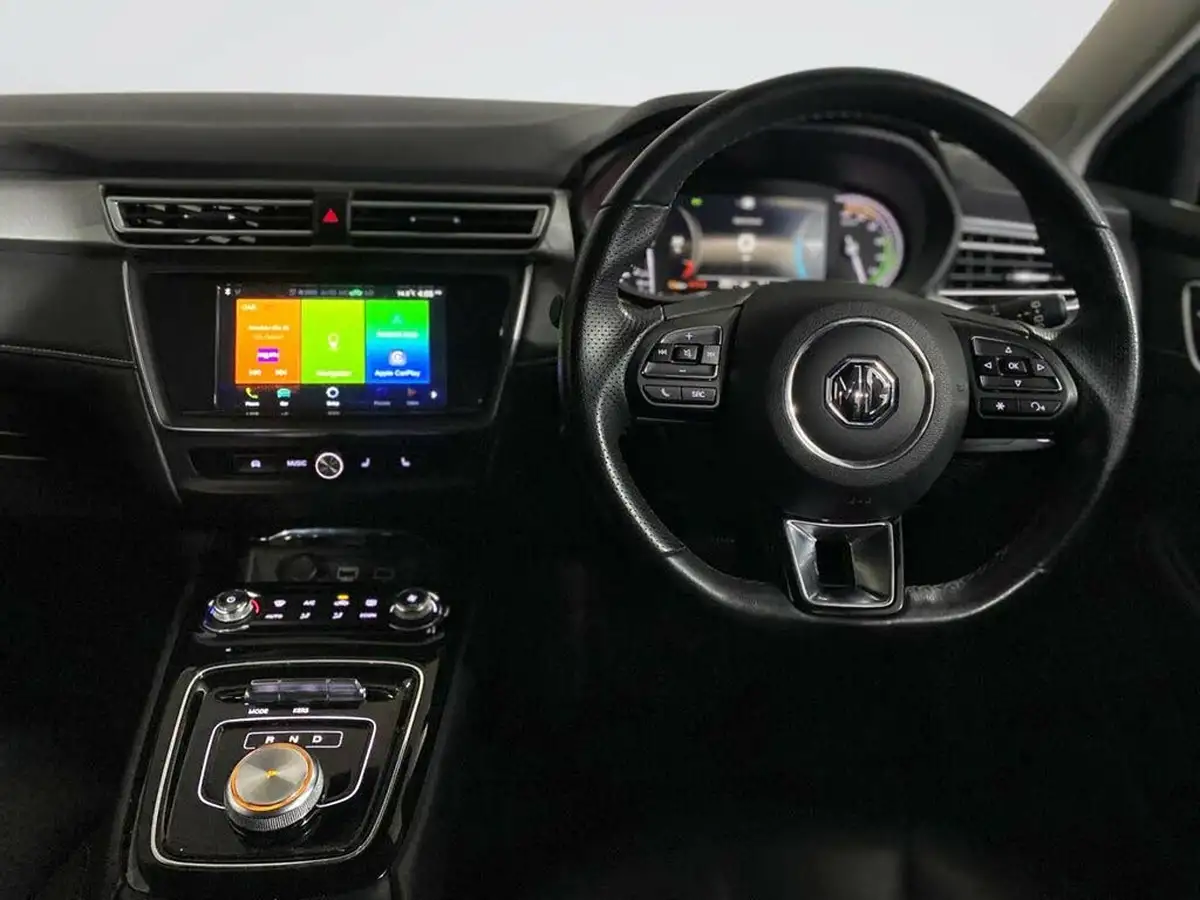 2021-mg-mg5-e-exclusive-ev-big-2