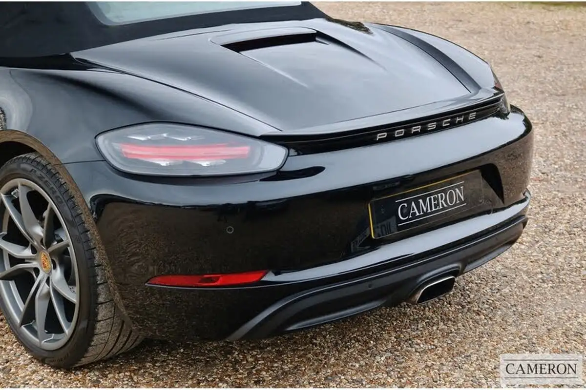 2018-porsche-boxster-718-20-boxster-ss-pdk-big-23