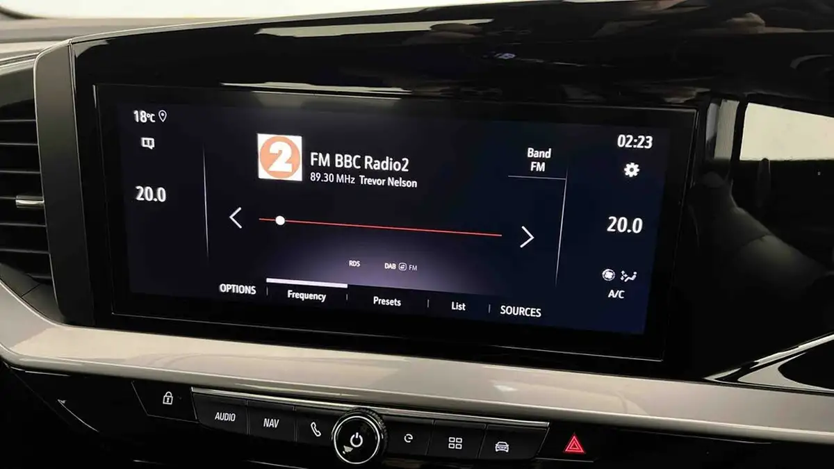2022-vauxhall-mokka-e-ultimate-big-32