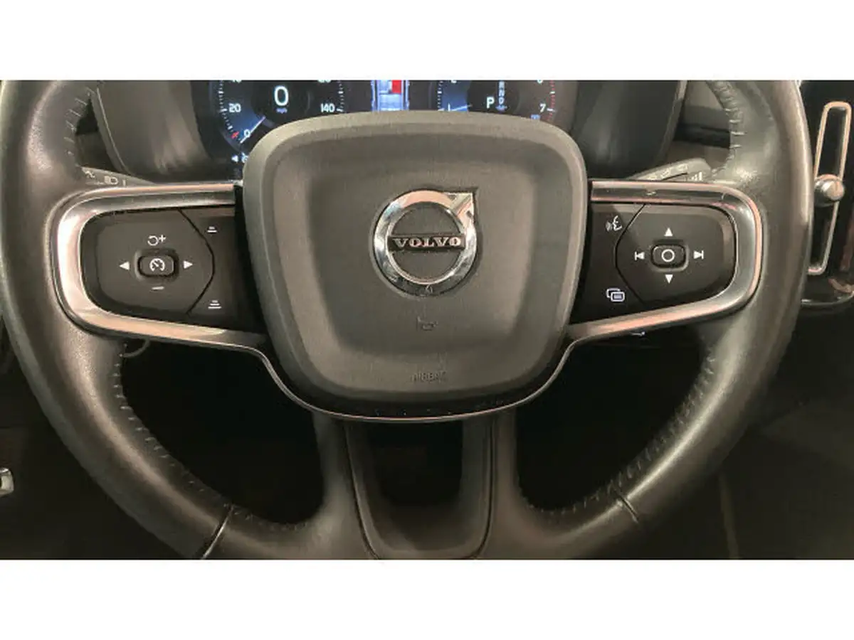2020-volvo-xc40-15-t3-inscription-geartronic-big-30