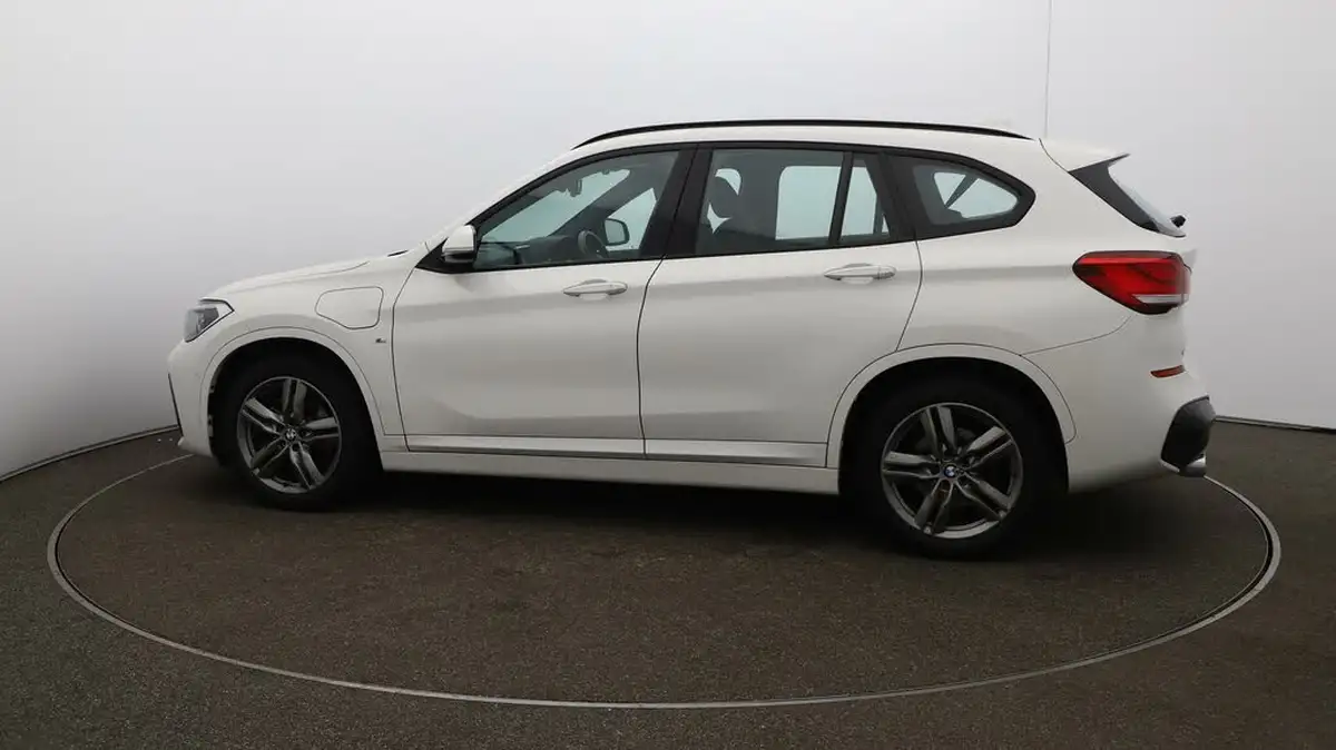 2020-bmw-x1-15-xdrive-25e-phev-m-sport-big-55