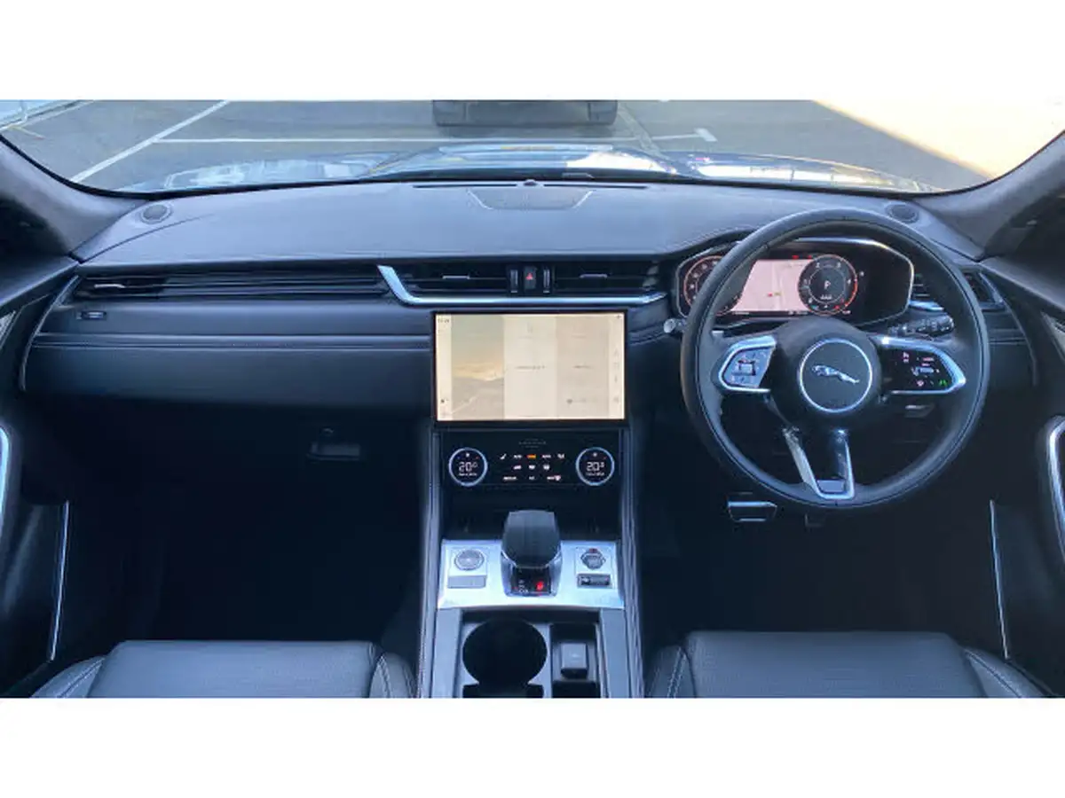 2024-jaguar-f-pace-20-d200-r-dynamic-hse-black-big-8