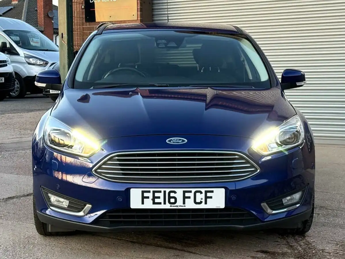 2016-ford-focus-10t-titanium-x-125ps-hatchback-big-5
