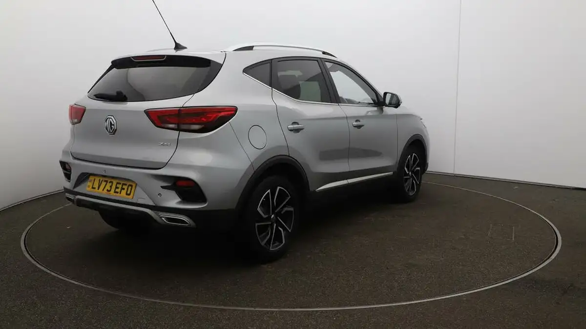 2023-mg-zs-suv-15-vti-tech-exclusive-big-7