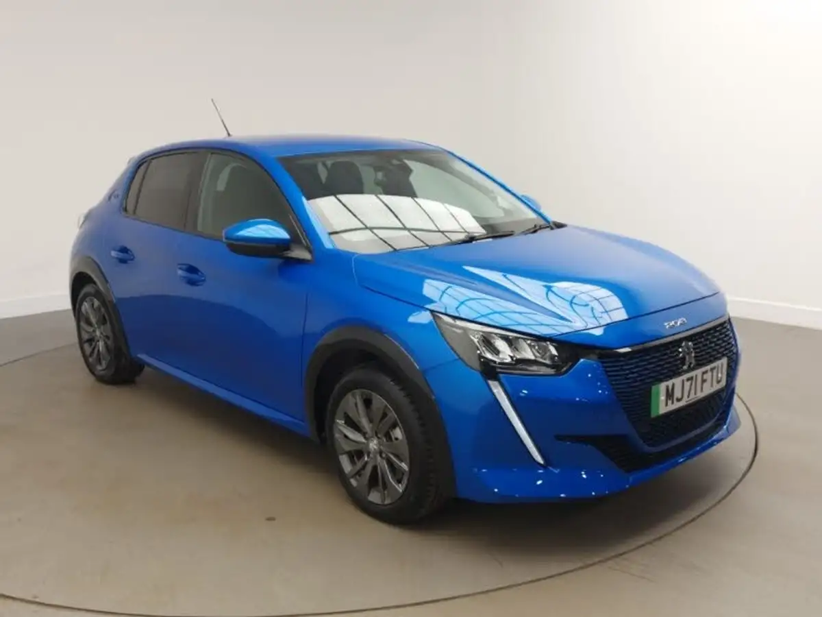 2021-peugeot-208-e-allure-50kwh-big-12