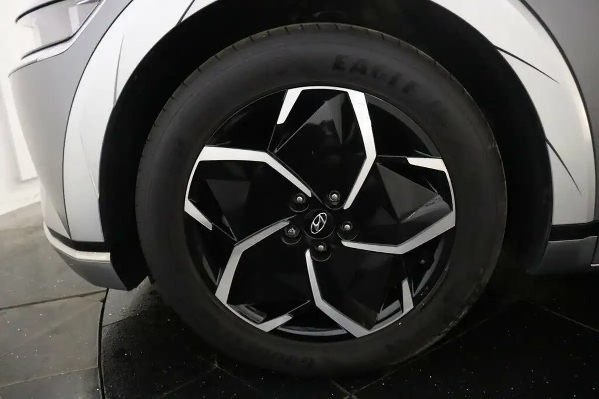 2022-hyundai-ioniq-5-e-premium-170ps-58kwh-rwd-big-37